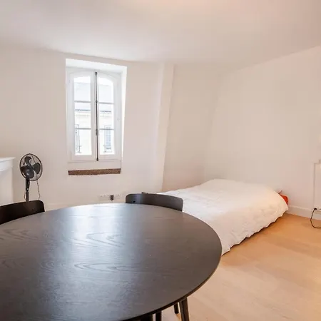 Recent Studio A Deux Pas Du Vieux Tours
